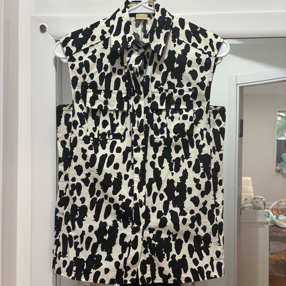 Michael Kors Sleeveless Button Down Size 2